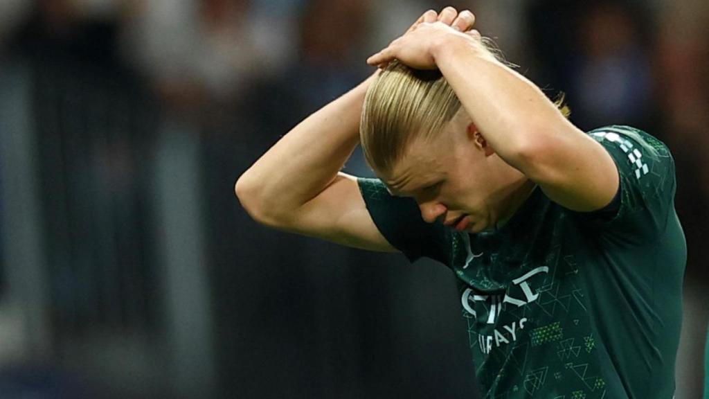 Haaland, abatido durante un momento del partido contra el Real Madrid