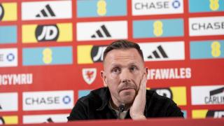Craig Bellamy, durante una rueda de prensa con la selección de Gales