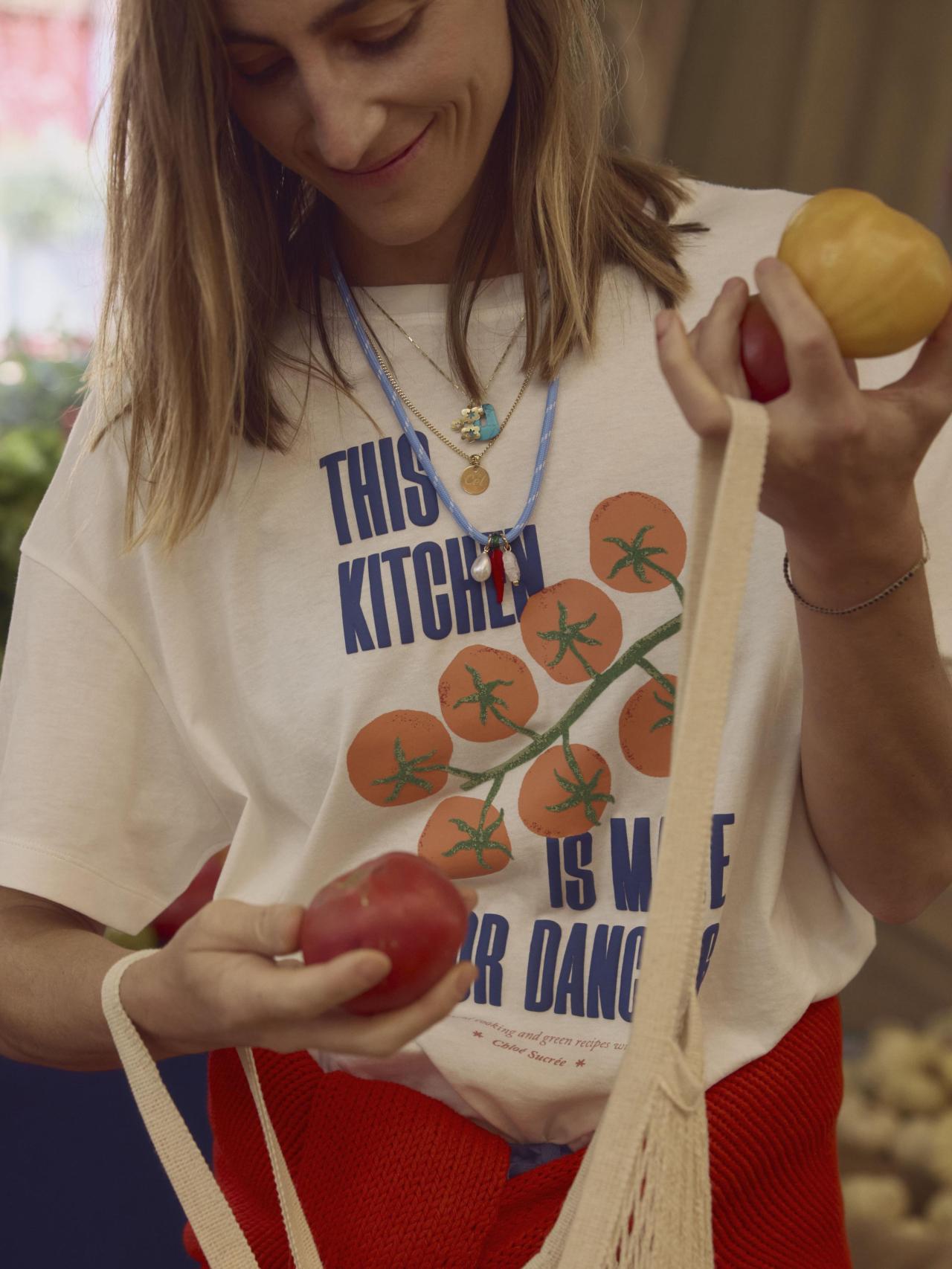 Una de las camisetas con grabado.