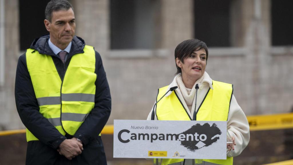 Pedro Sánchez, presidente del Gobierno, e Isabel Rodríguez, ministra de Vivienda.