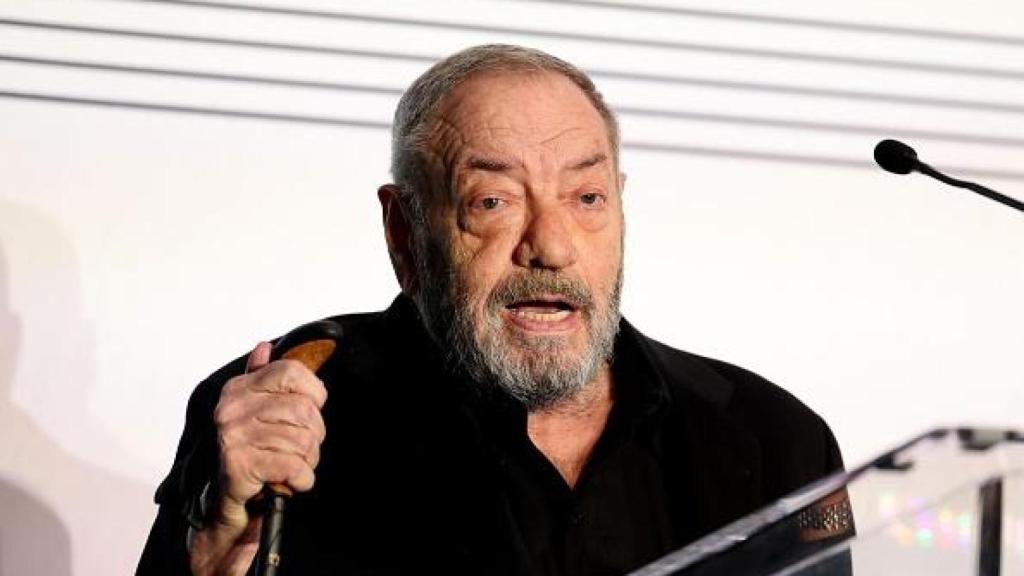 Dick Wolf.