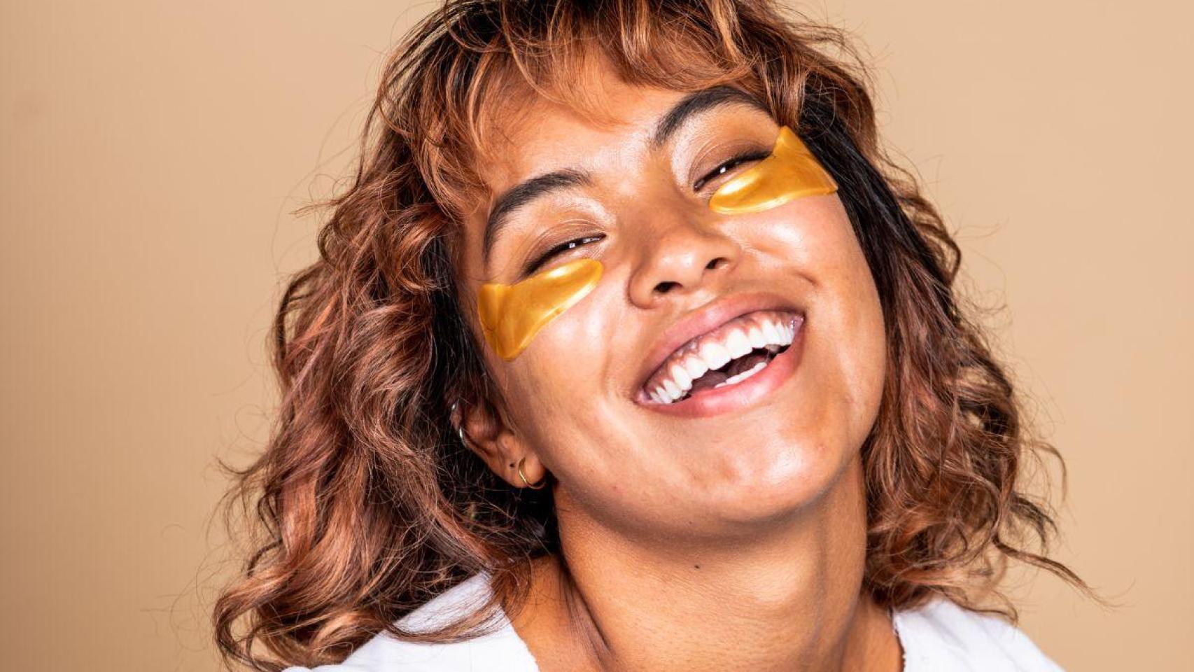 Los parches para bolsas y ojeras más virales en redes hunden su precio durante las Ofertas de Primavera de Amazon