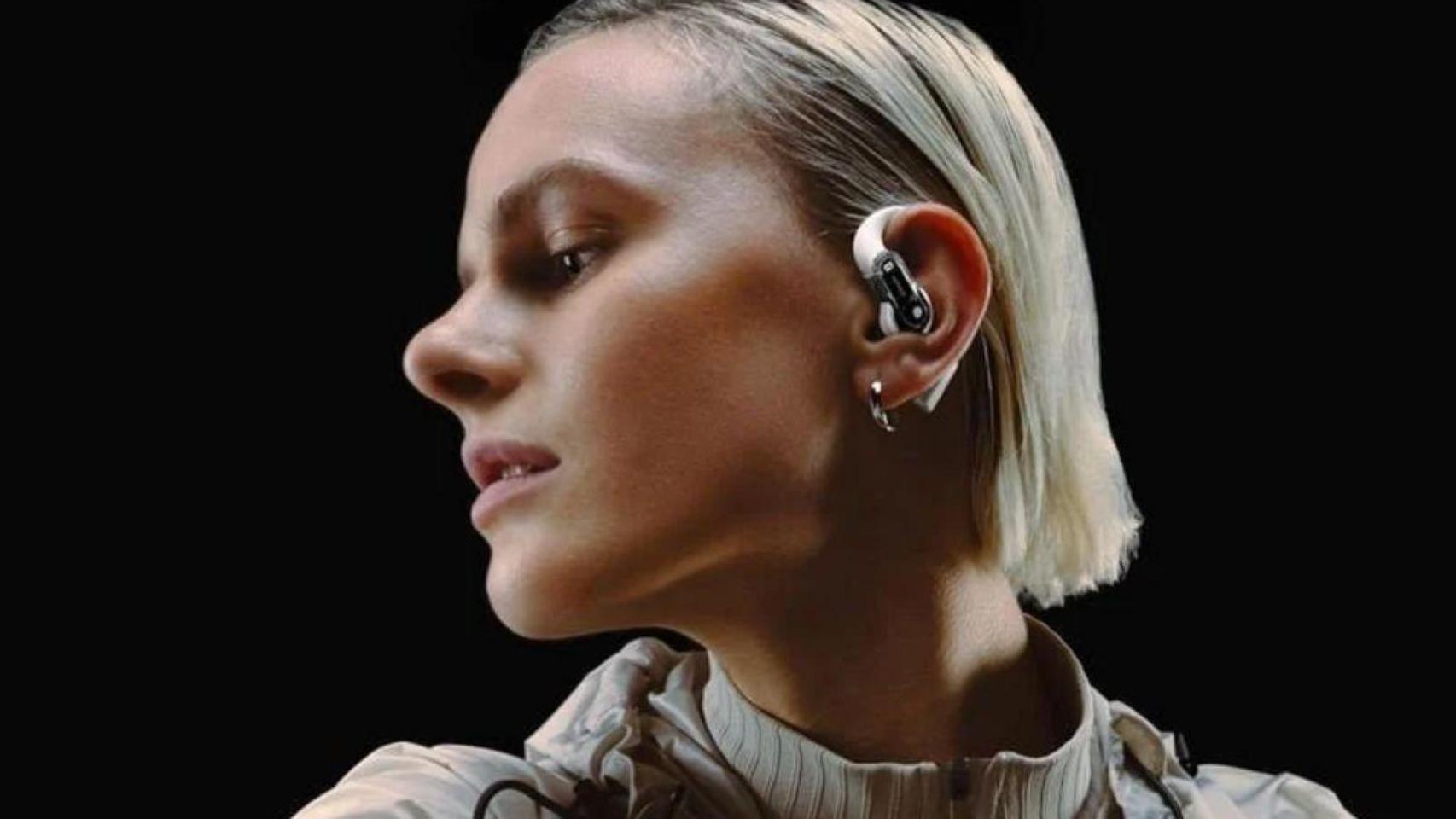 ¿Escuchas música 24/7? Estos auriculares open ear están a punto de agotarse en los Días Naranjas de PcComponentes