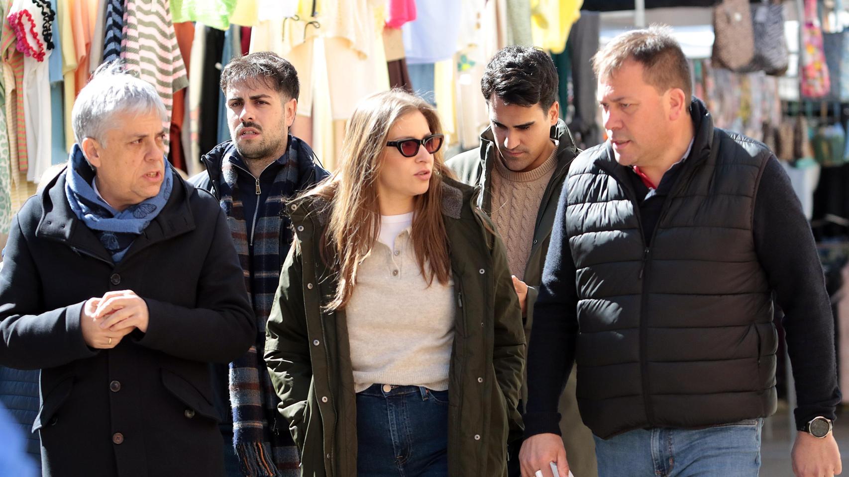 La portavoz del PP en el Congreso de los Diputados, Ester Muñoz, durante su visita al municipio leonés de Cistierna, este jueves