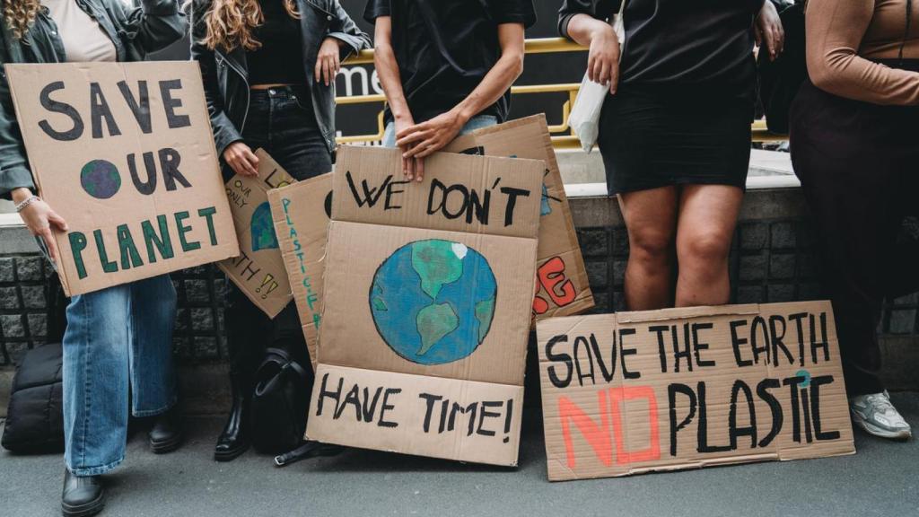La crisis climática influye sobre la actividad física a través del aumento de la exposición al calor extremo.