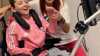 Álex, el joven con parálisis cerebral que sueña con conocer a los jugadores del Celta: Un 'Hola Iago' lo sería todo para él