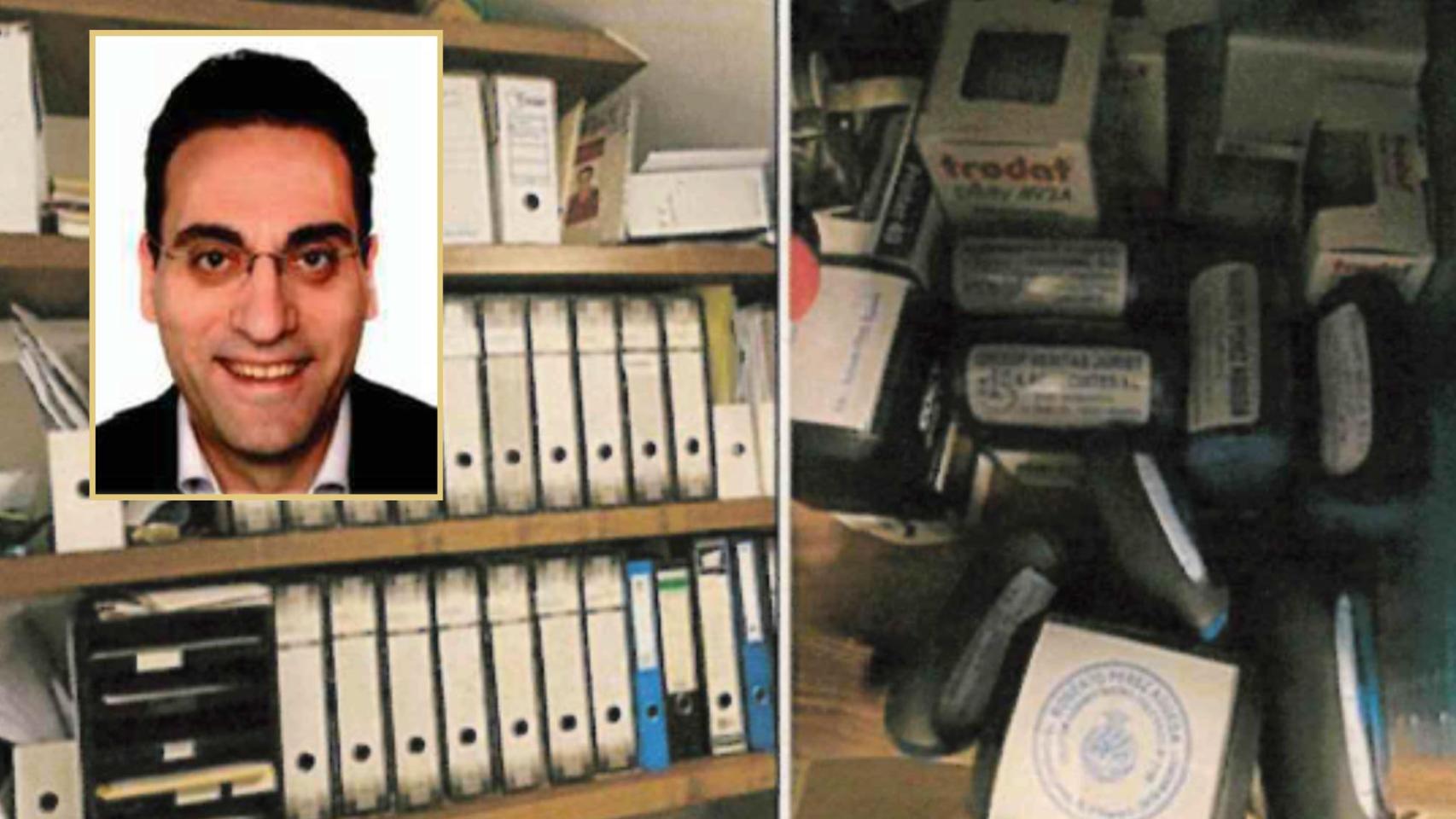 Roberto Pérez, junto una de las fotos de su despacho tomada por la Guardia Civil.
