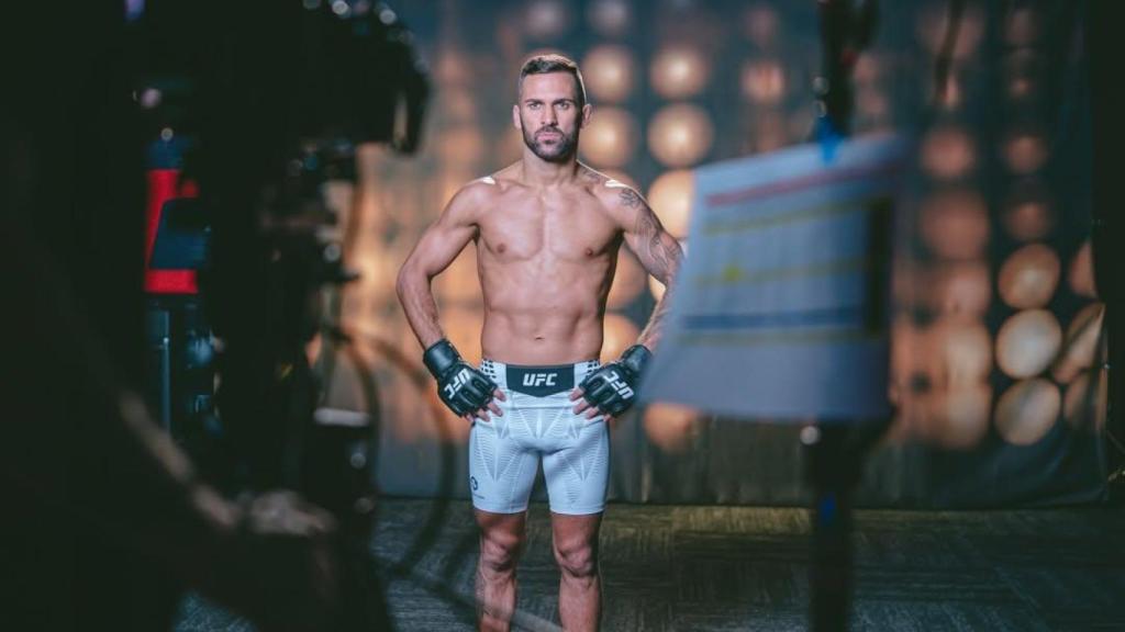 Hecher Sosa, en la sesión de fotos oficial de la UFC