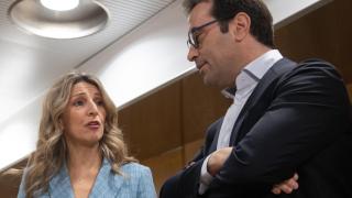 Sumar presiona para aprobar ya medidas por la guerra y el PSOE duda: no sabe si tendrá apoyos y las prefiere escalonar