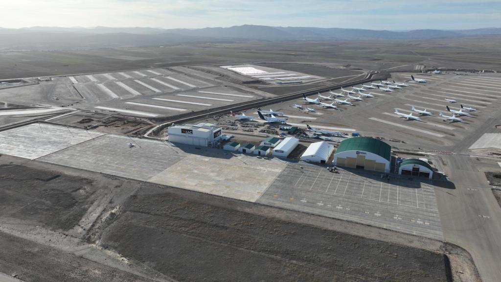 Vista panorámica del aeropuerto de Teruel.
