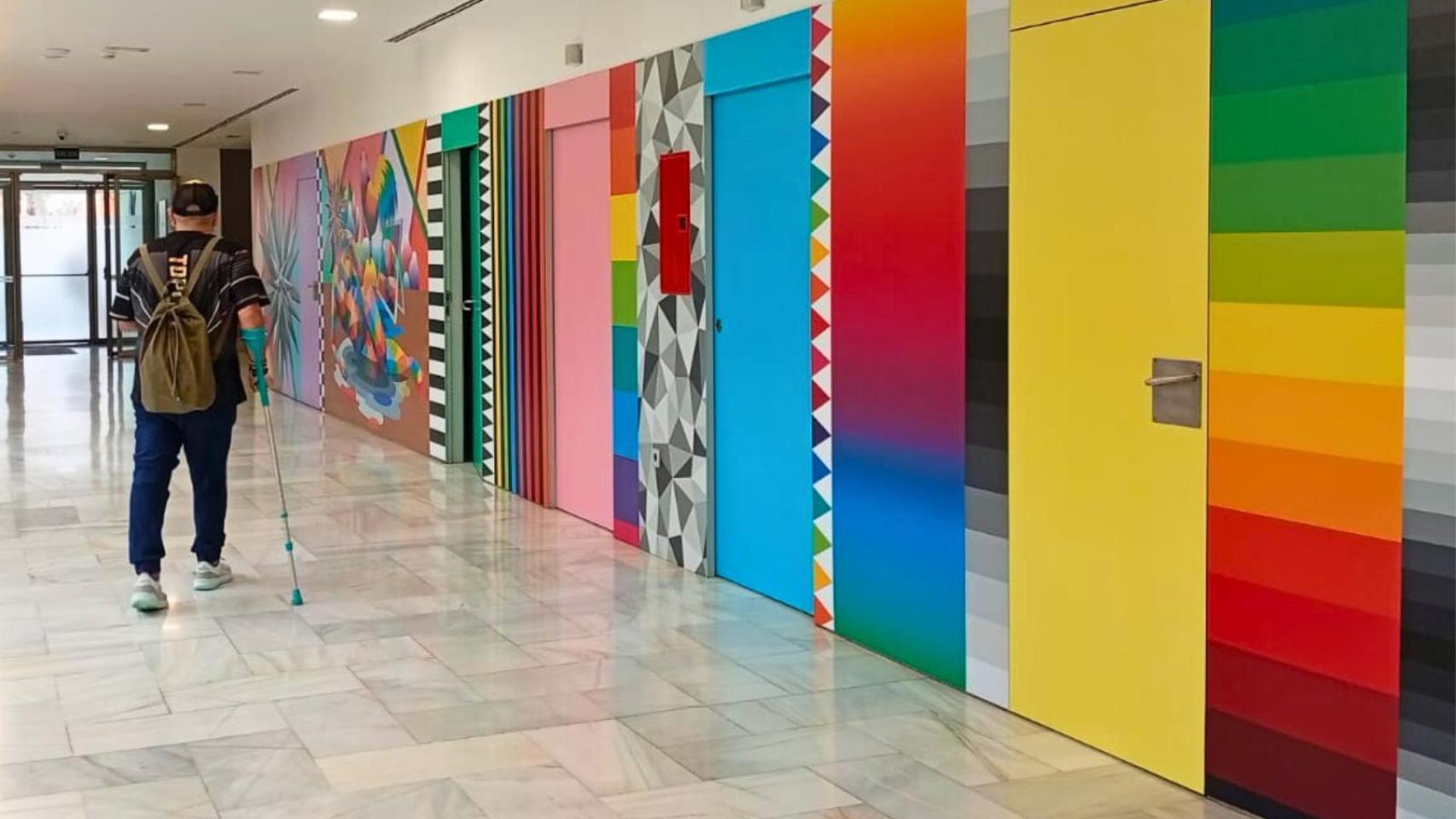 El artista urbano Okuda pintará un gran mural.