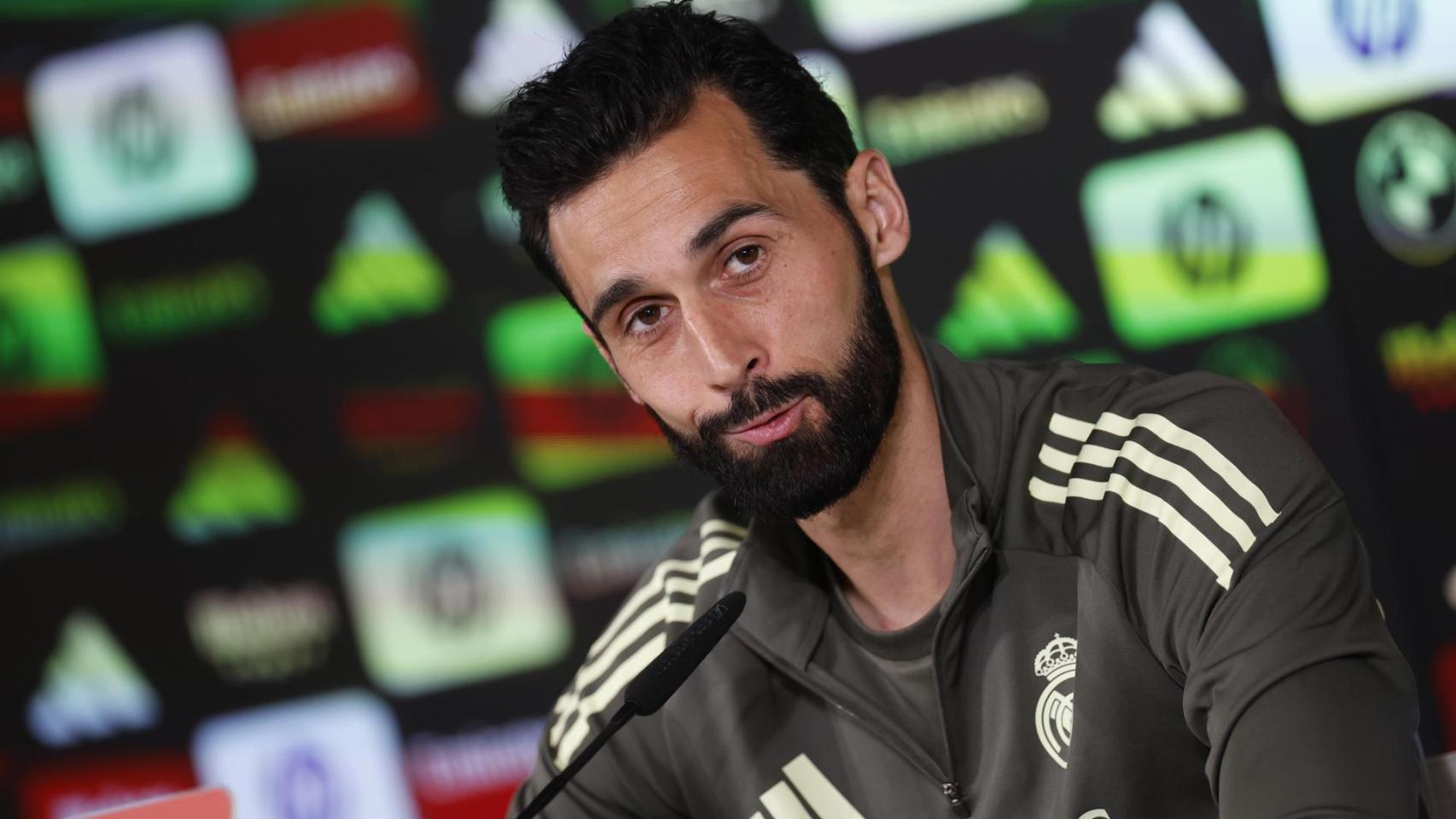 Arbeloa en la rueda de prensa previa al partido contra el Elche.
