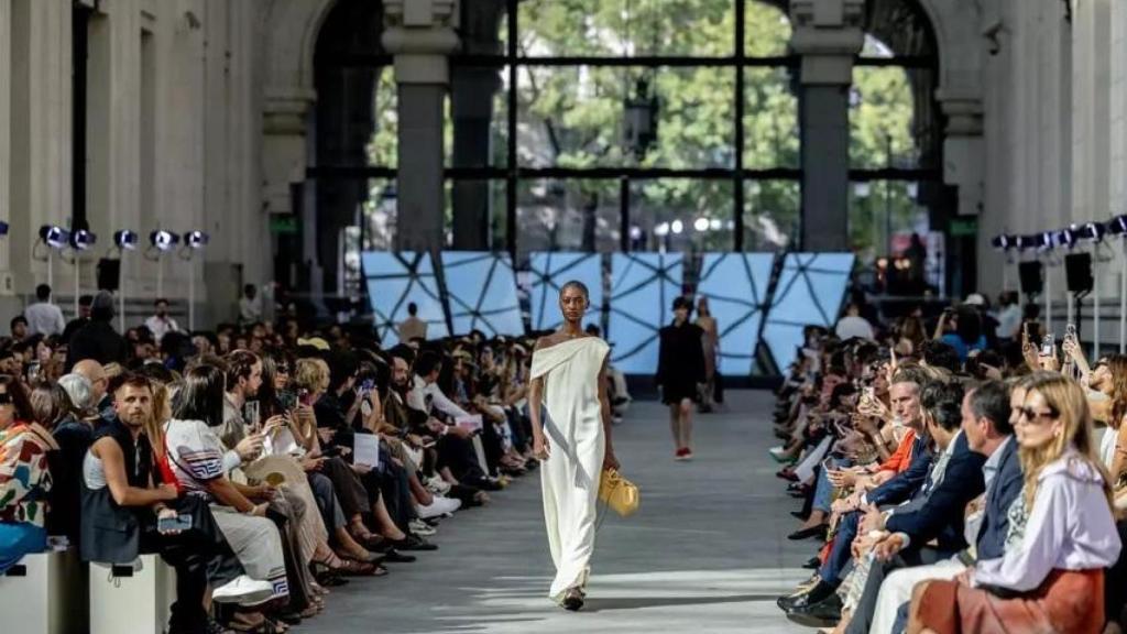 Desfile Adolfo Domínguez, MBFWMadrid 2025.