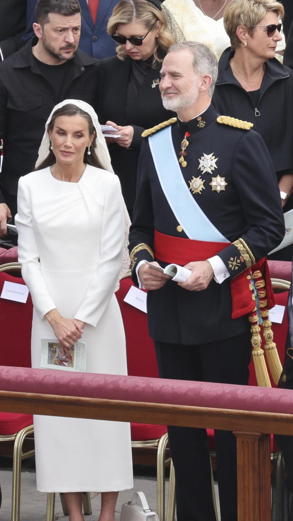 Los Reyes, en mayo de 2025, al inicio del pontificado del Papa León XIV en el Vaticano.