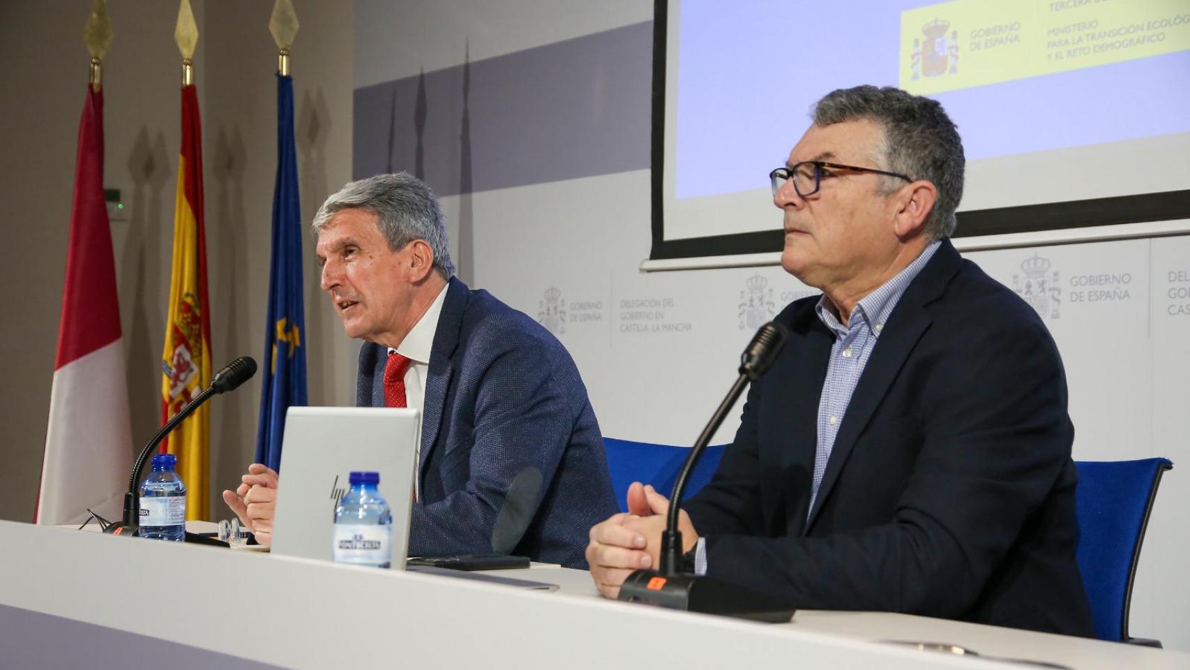 José Pablo Sabrido y Luis María Bañón. Foto: Delegación del Gobierno.