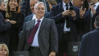 Alejandro Echevarría, excuñado de Laporta, en el palco del Camp Nou.
