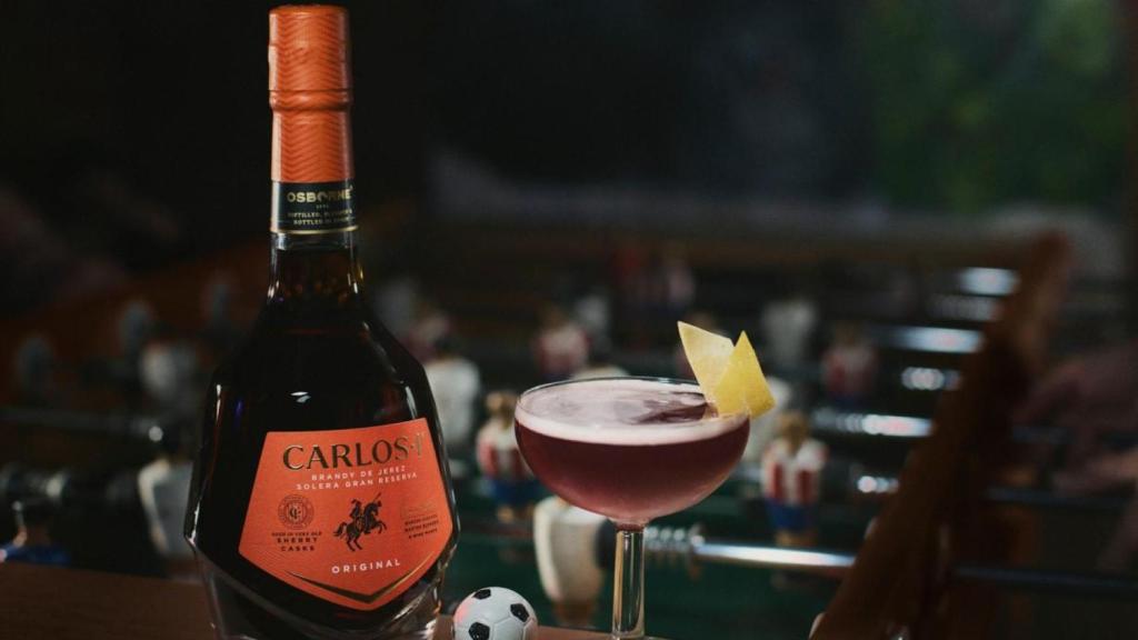 De juego en juego, de bar en bar.