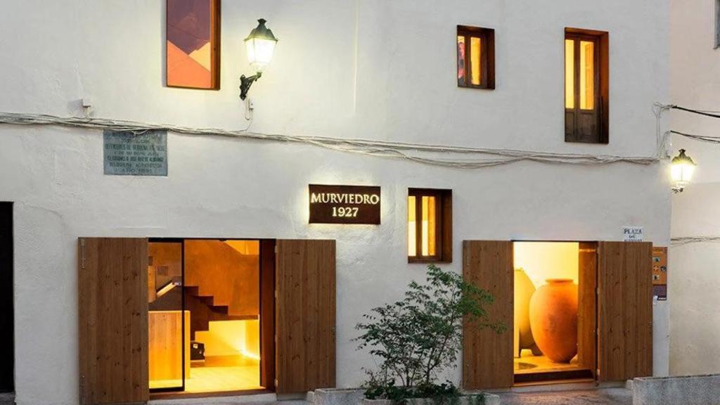 Bodegas Murviedro, en Requena (Valencia)