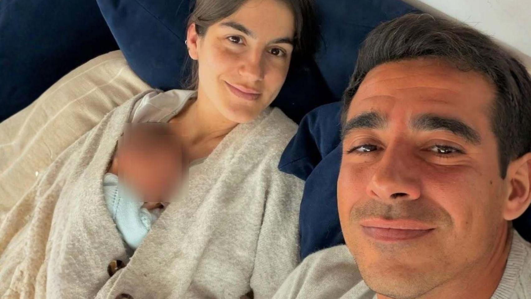 Alberto Herrera y Blanca Llandres han compartido las primeras imágenes de su hijo Marco.