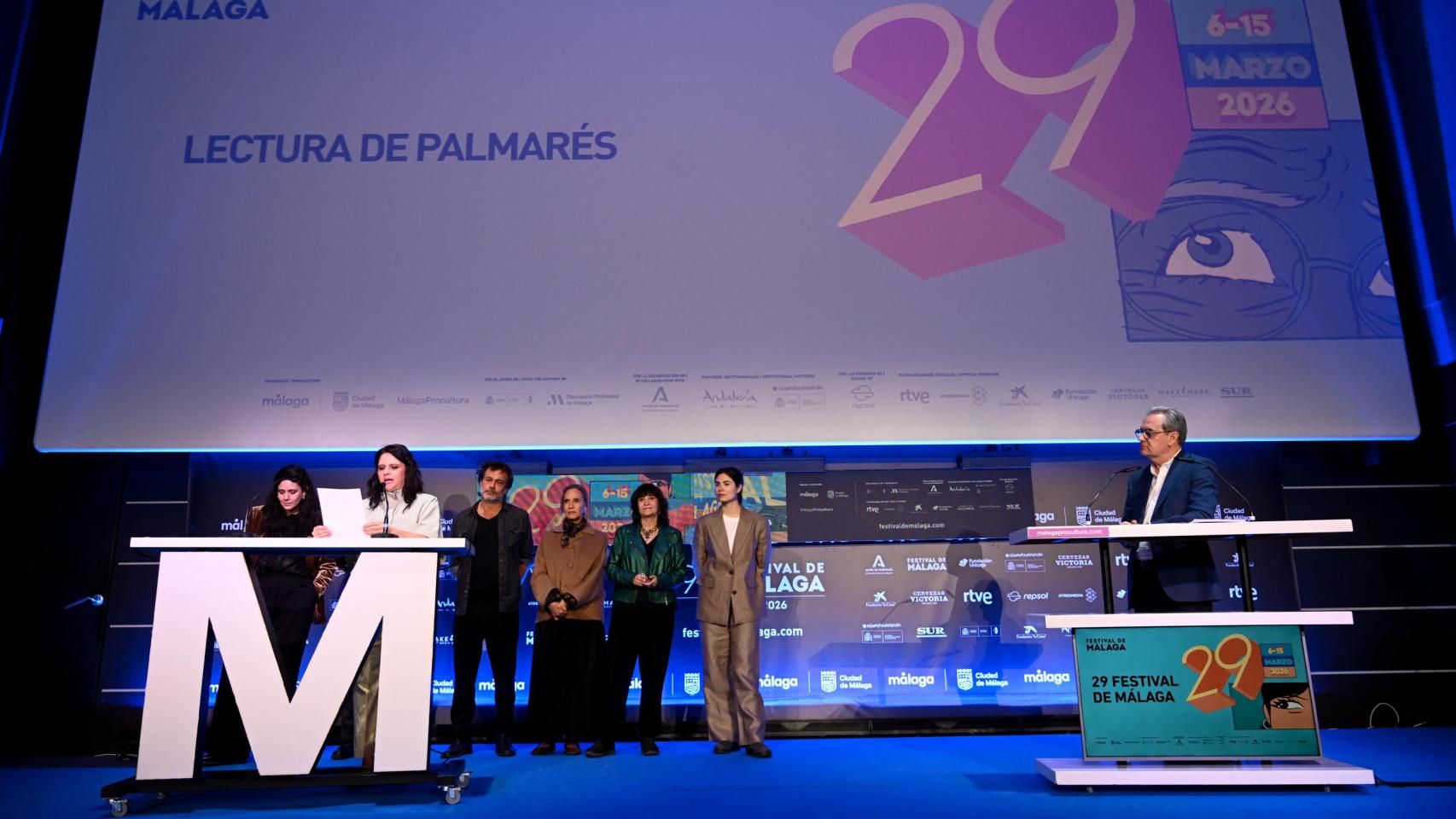 Lectura de Palmarés en el Festival de Málaga.