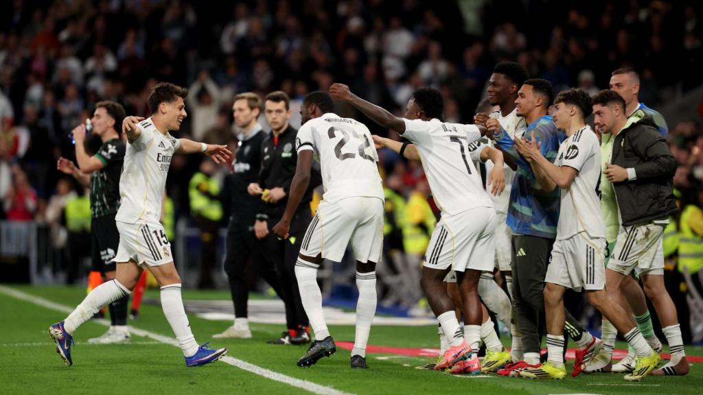 Güler celebra su gol contra el Elche.