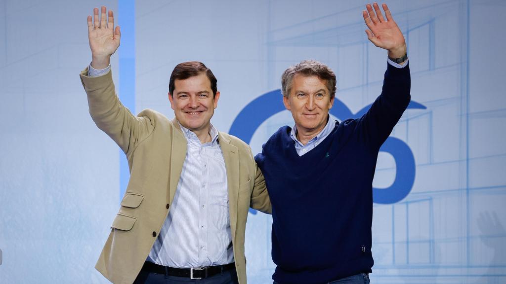 Alfonso Fernández Mañueco junto a Alberto Núñez Feijóo