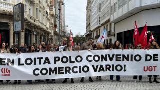 Trabajadores del comercio se manifiestan en A Coruña: Hai que renovar o convenio provincial