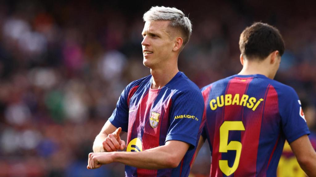 Dani Olmo celebra su gol ante el Sevilla.