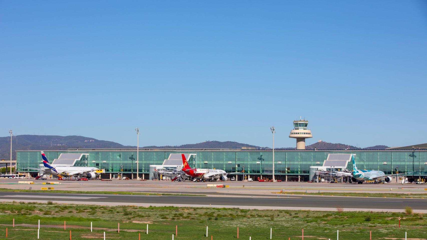 IAG, Ryanair y Air Europa esquivan la subida del petróleo por la guerra en Irán y aguantan sin subir los billetes