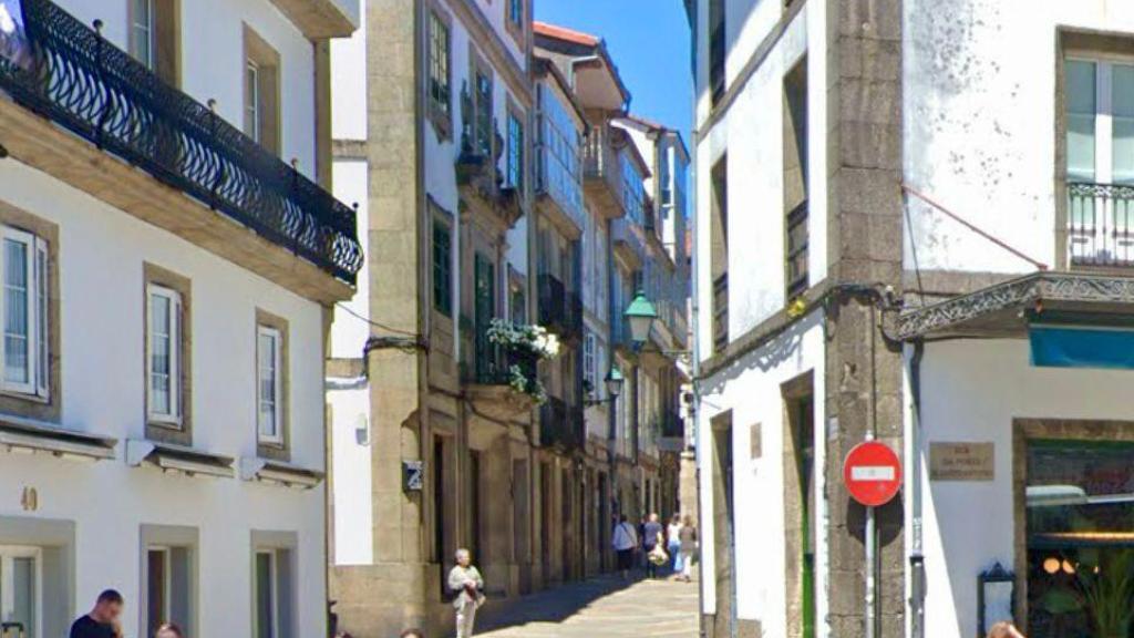 Un cliente se va sin pagar en un restaurante de Santiago tras alegar que iba a buscar su cartera al coche