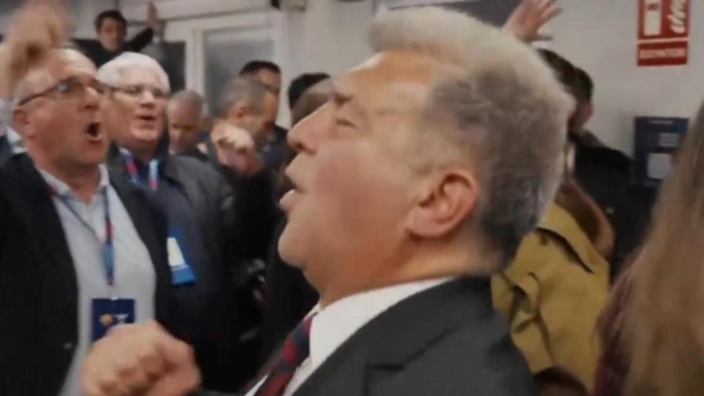 Joan Laporta baila celebrando su reelección como presidente del FC Barcelona.