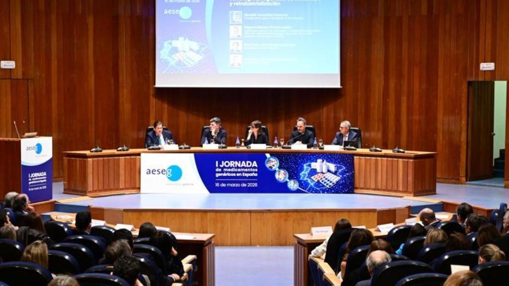 Imagen de la jornada sobre medicamentos genéricos organizada por Aeseg.