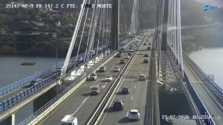 Imagen del tráfico en el Puente de Rande