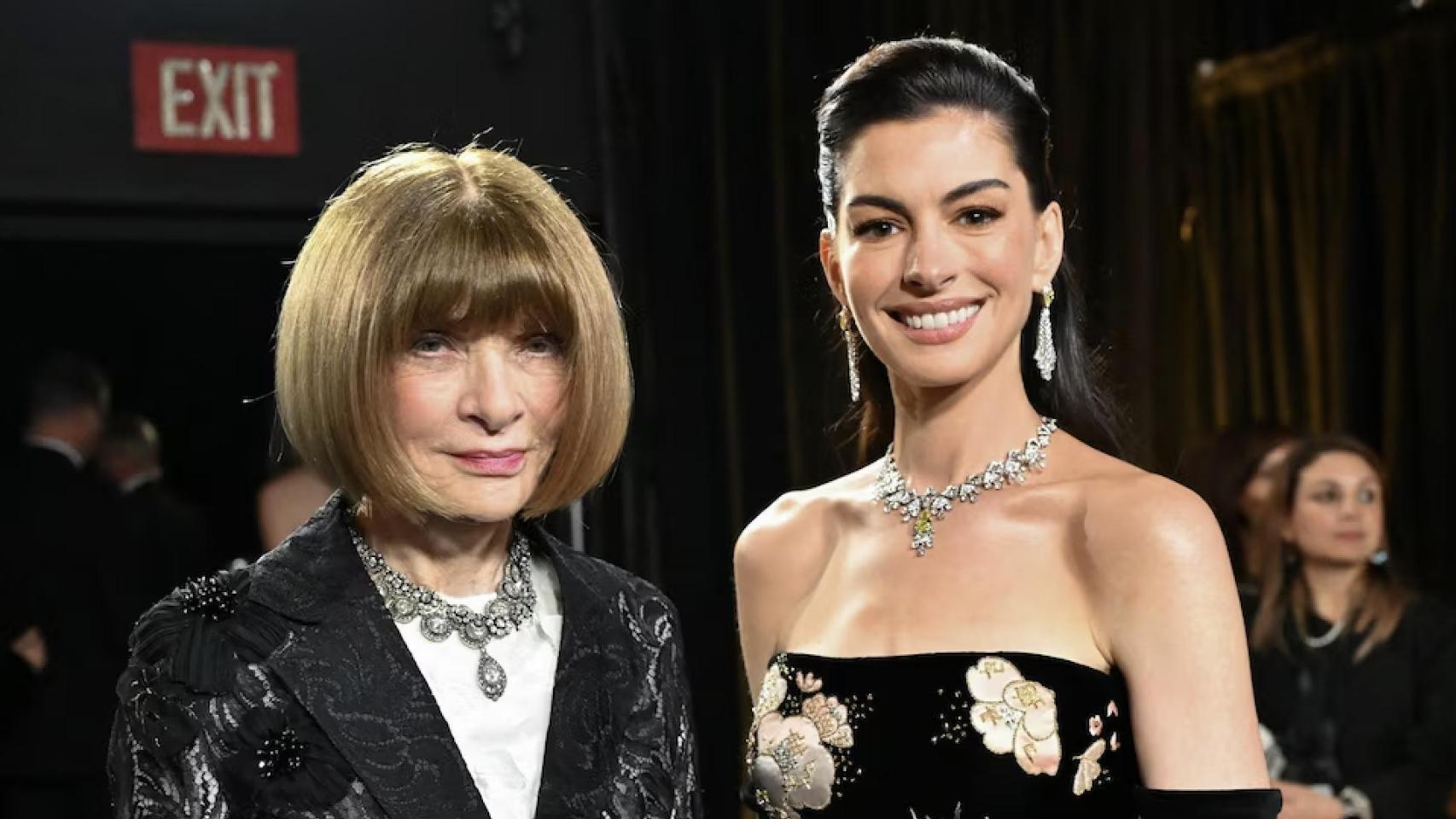 Anne Hathaway y Anna Wintour en los Oscar 2026