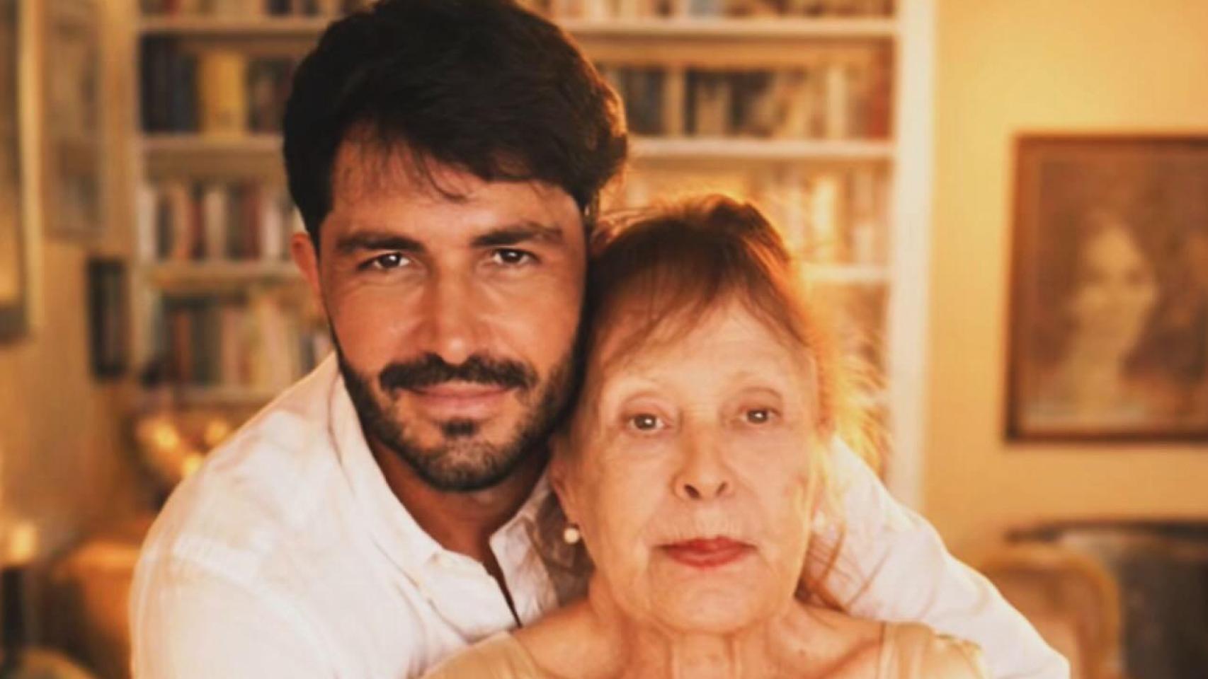 Jorge Anegón junto a Gemma Cuervo en una imagen de las redes sociales.