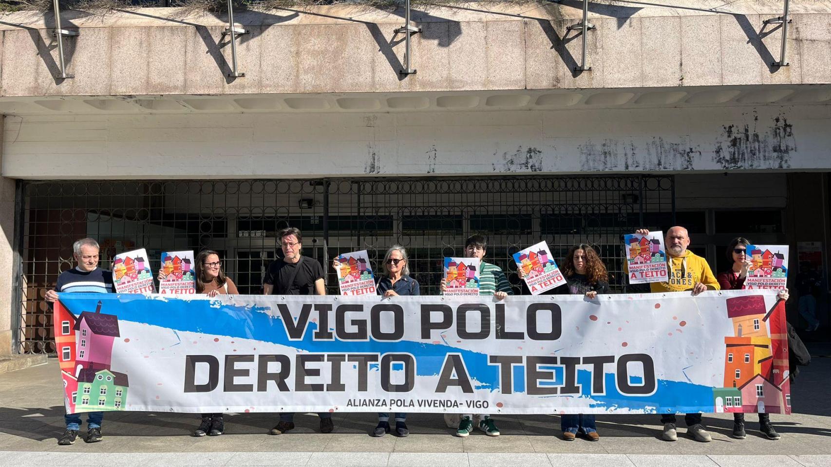 Vigo sale a la calle para defender el derecho a la vivienda bajo el lema Polo dereito a teito