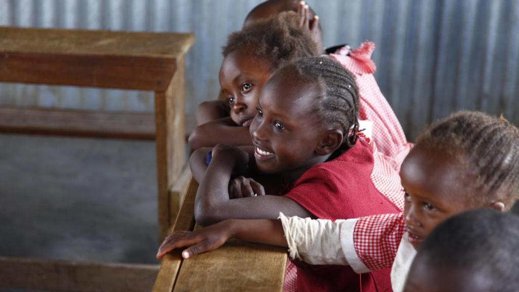 Niños en la escuela de de ADCAM en la región de Masái Mara.