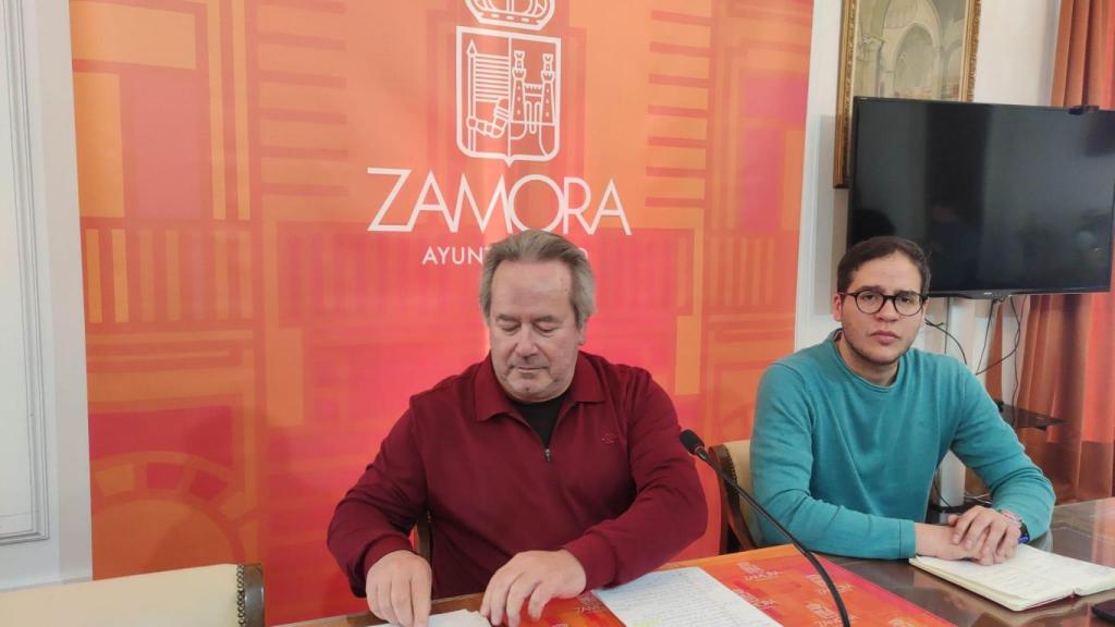 El alcalde, Francisco Guarido junto a Pablo Novo, concejal de obras.