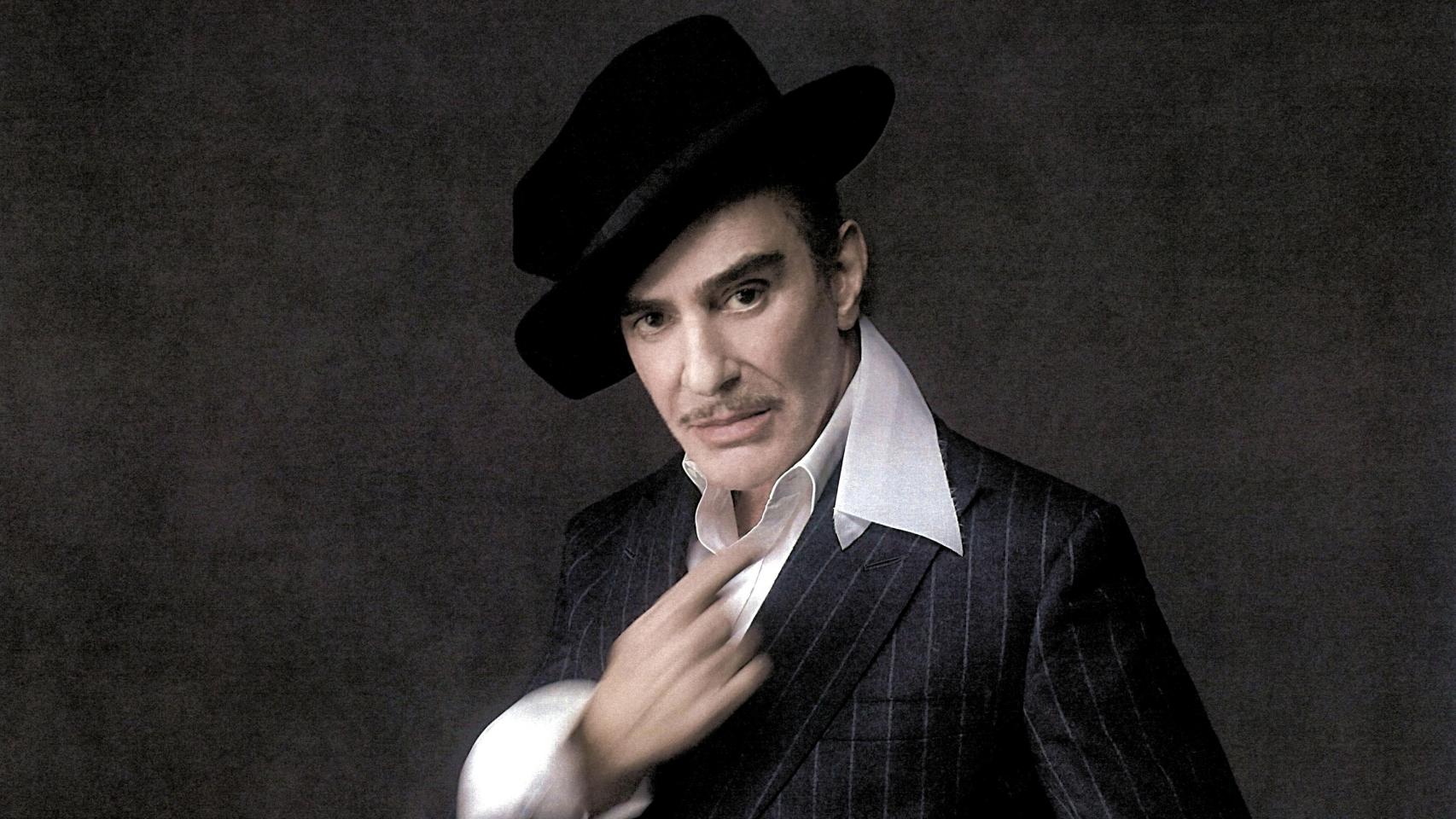 El diseñador británico John Galliano
