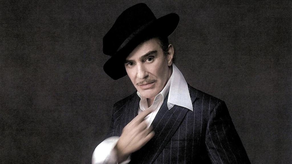 El diseñador británico John Galliano