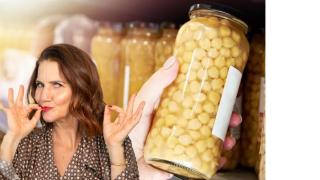 Samantha Vallejo-Nágera y su receta más ricas de los garbanzos de bote.