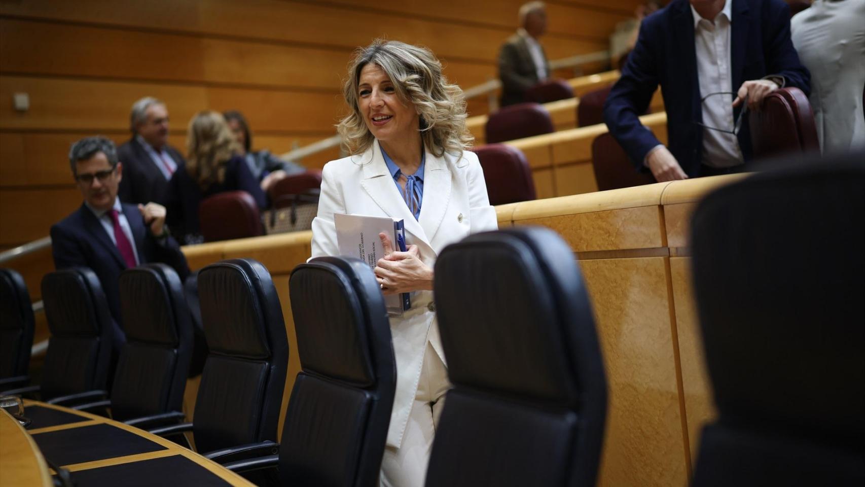 La vicepresidenta segunda y ministra de Trabajo y Economía Social, Yolanda Díaz, este martes a su llegada al Senado.