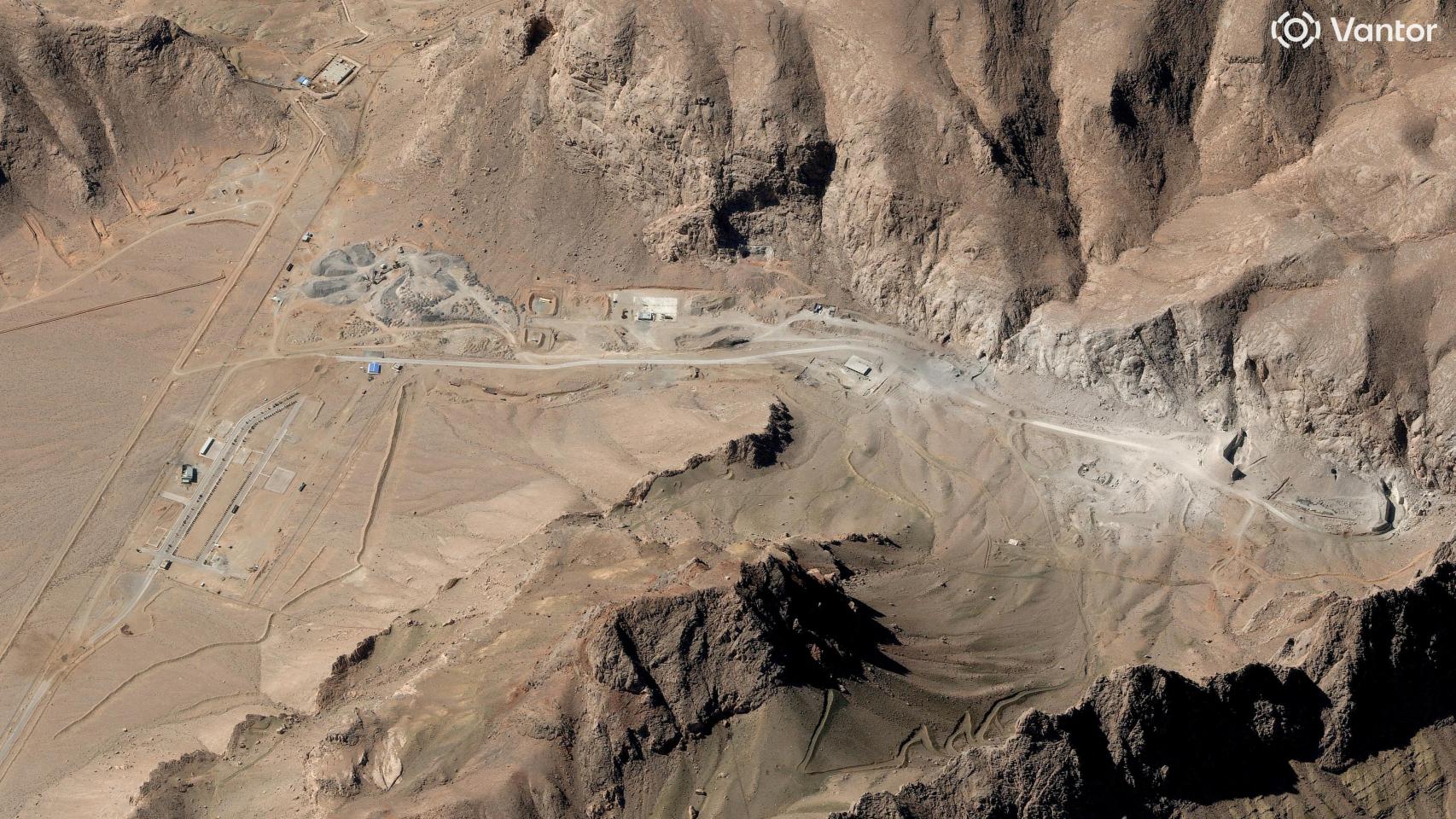 Imagen aérea del complejo nuclear y de misiles de Isfahán.
