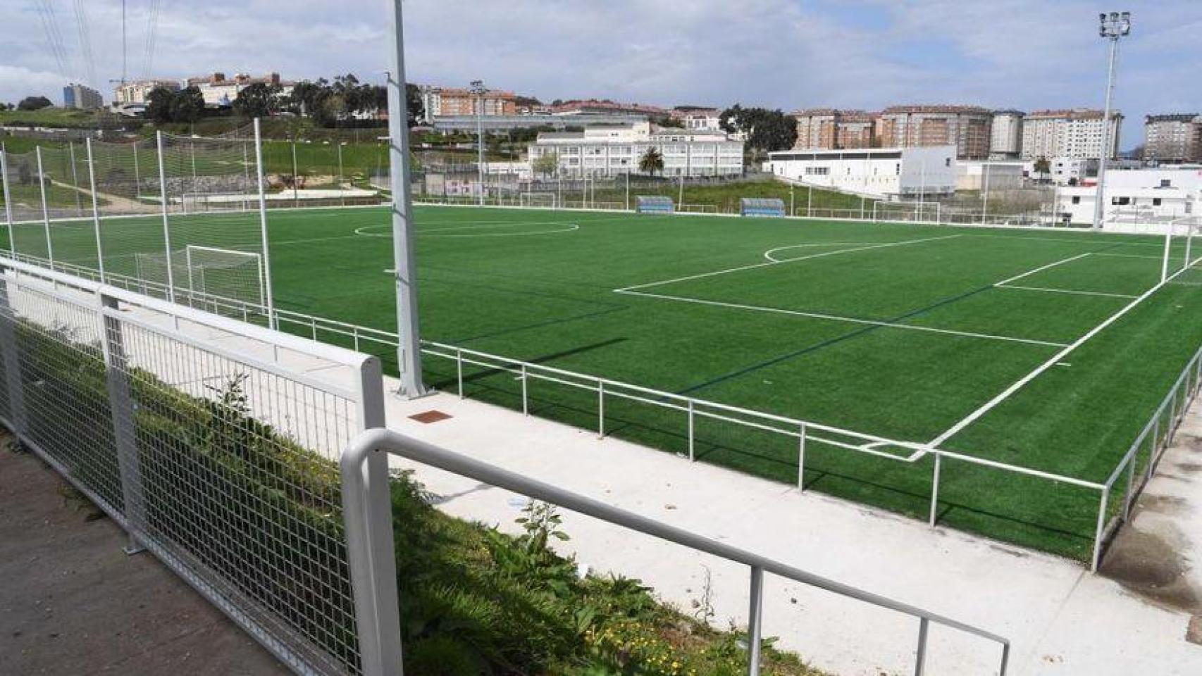 Uno de los campos de fútbol de Visma.