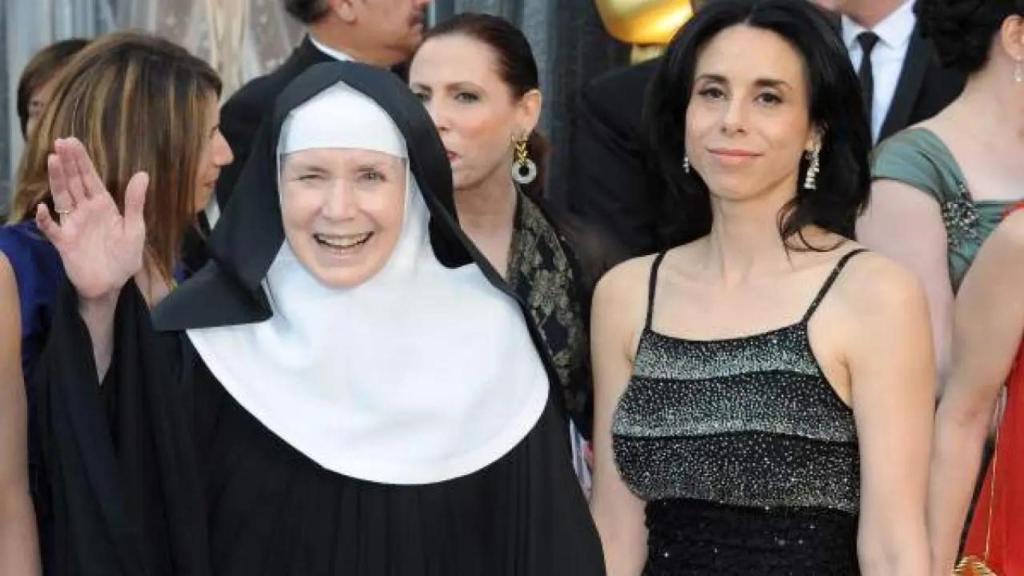 Dolores Hart en la alfombra roja de los Premios Oscar 2012.