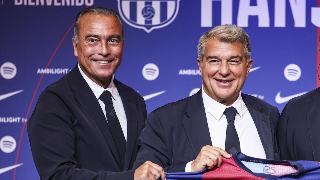 Rafa Yuste y Joan Laporta, en un acto del Barça