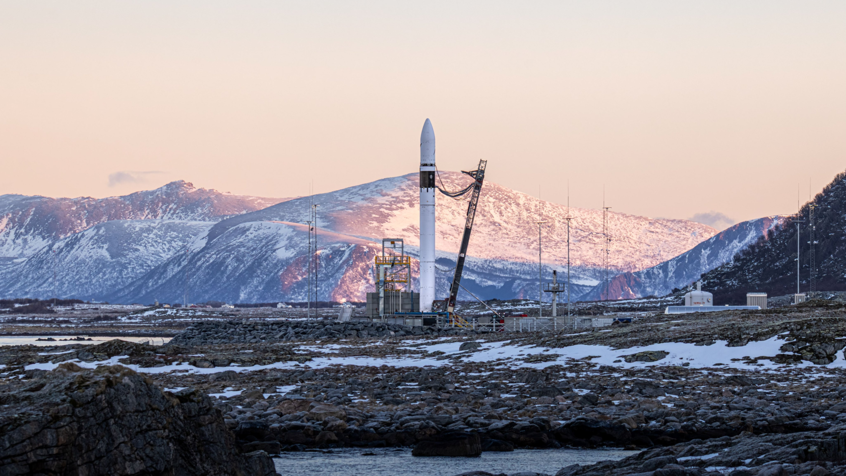 Cohete Spectrum en la plataforma de lanzamiento en Noruega