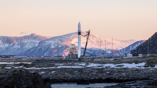 Cohete Spectrum en la plataforma de lanzamiento en Noruega