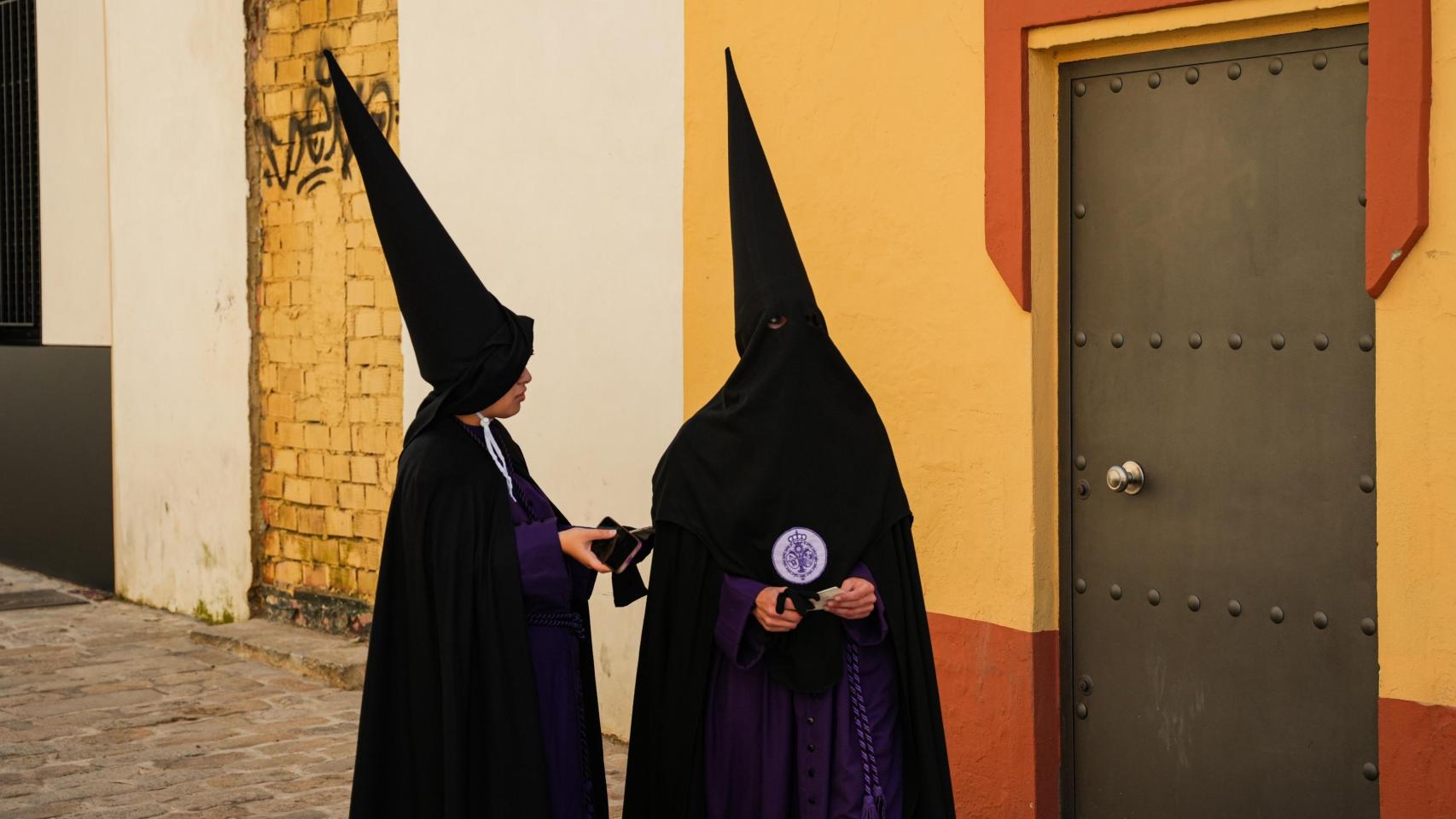 Imagen de nazarenos.