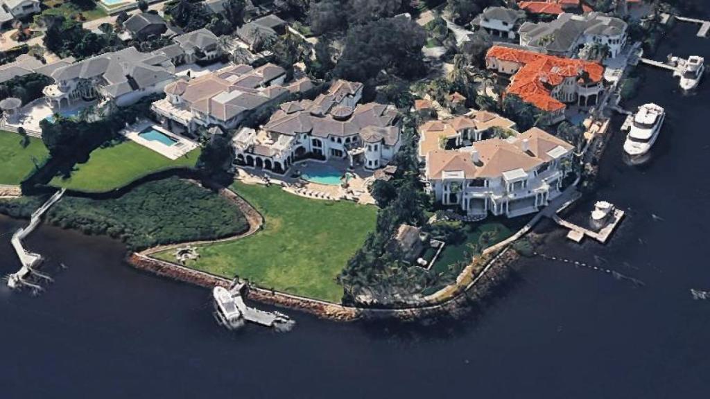 Donald Trump Jr. ha puesto a la venta la mansión que compartía con su expareja, Kimberly Guilfoyle.